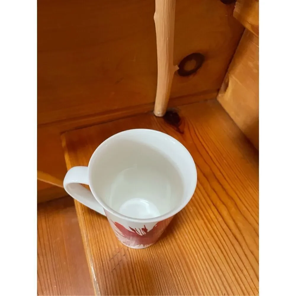 Starbucks Red/Gold Abstract Holiday Tall 12 fl oz Mug - Holiday 2014 Coffee Cup